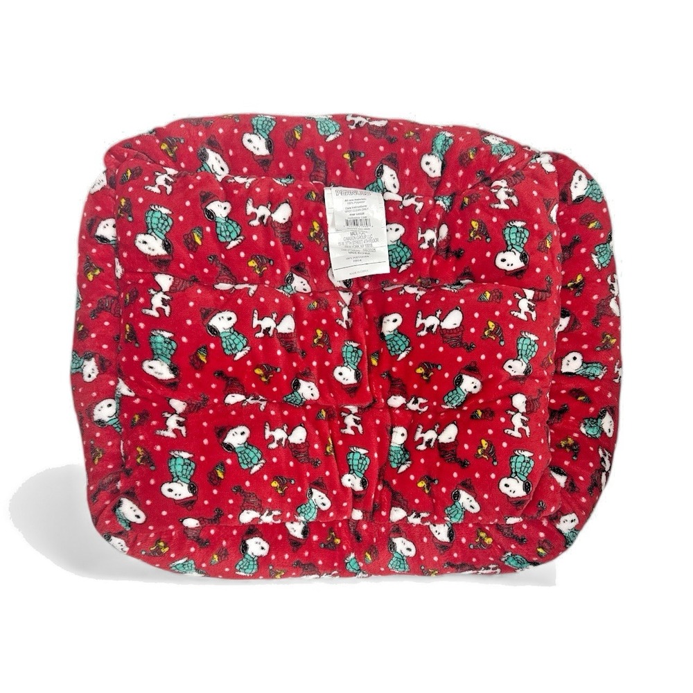 Peanuts Snoopy Christmas Cozy Pet Bed 22"x19" | Small Dog & Cat Holiday Gift - Picture 3 of 14